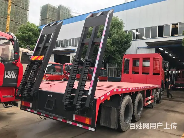 东风天龙前四后八平板车 拉220-400挖机拖板车 - 图片 4