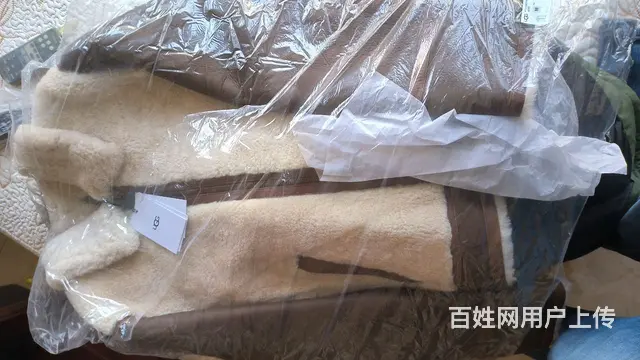 【搞定了！】UGG 秋冬男士外套卡兹羊皮毛夹克 112139 - 图片 2