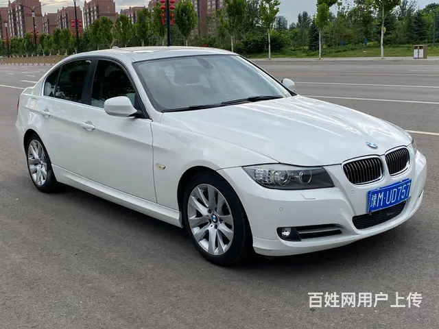 宝马3系 2011款 320i 2.0 手自一体 豪华型 - 图片 3