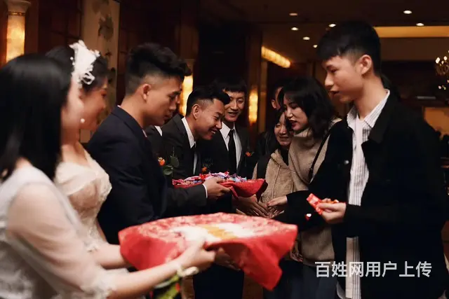 昆明专业伴娘伴郎租赁，自备服装，自行到达 - 图片 5
