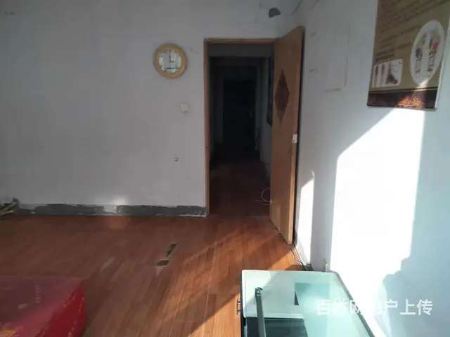 东方巴黎二楼一室一厅出租1100 - 图片 5