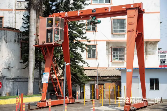 学叉车、起重机、电工哪里报名较近，叉车培训班多少钱 - 图片 6