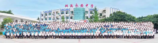 毕业季大合影，集体照拍摄，合影站架租赁，安全专业！ - 图片 4