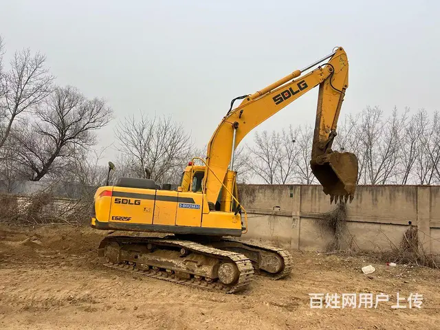 出售个人的临工225挖掘机 - 图片 1