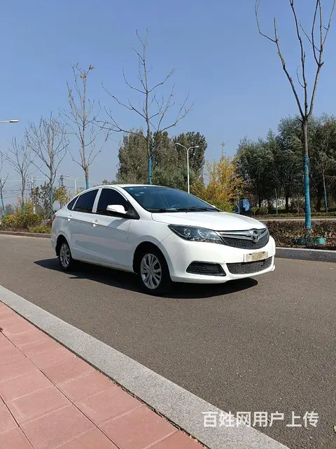 海马M3 2014款 1.5 手动 豪华型 - 图片 3