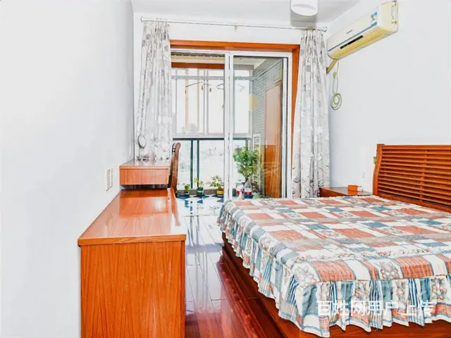 现代名苑小区中间位置 南北通透 全明东边套 自住精装修 - 图片 4