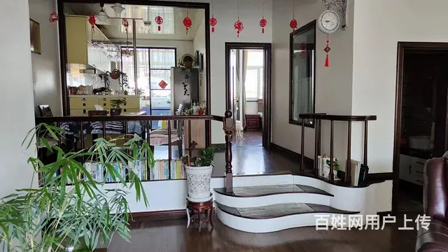 东方花园，5楼，133平，49万，编号7-37508 - 图片