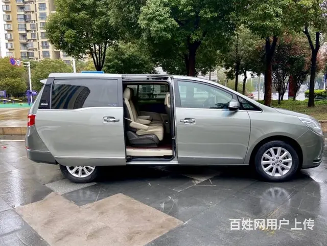别克GL8 2011款 GL8 豪华商务车 3.0 手自一体 - 图片 11