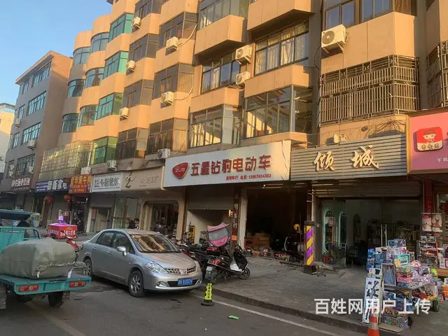 （易转介绍）永康四路大厦夜市旁客源稳定精装修美发店转让 - 图片 2