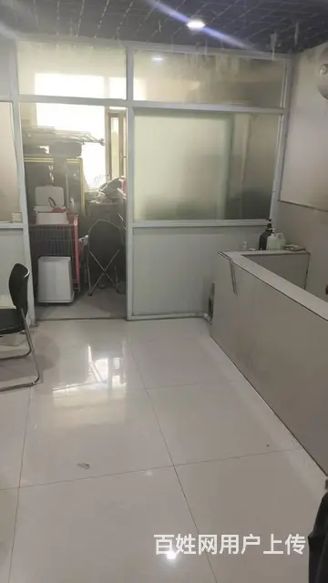 门头鲜艳无遮拦 临近小区 人流量大 生意好做 - 图片 4