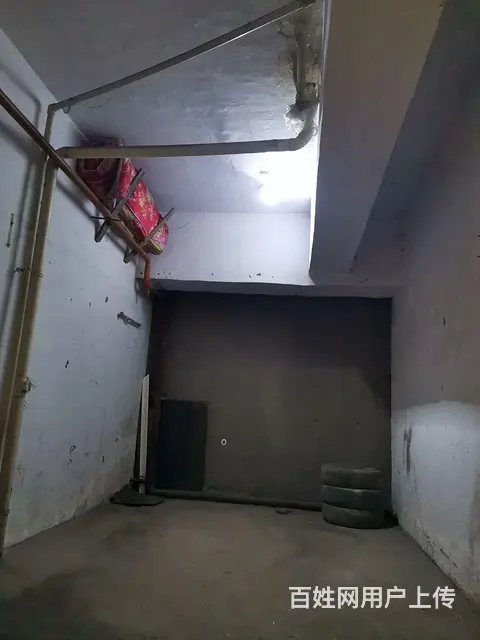 南岗路车库吉卖 - 图片 2