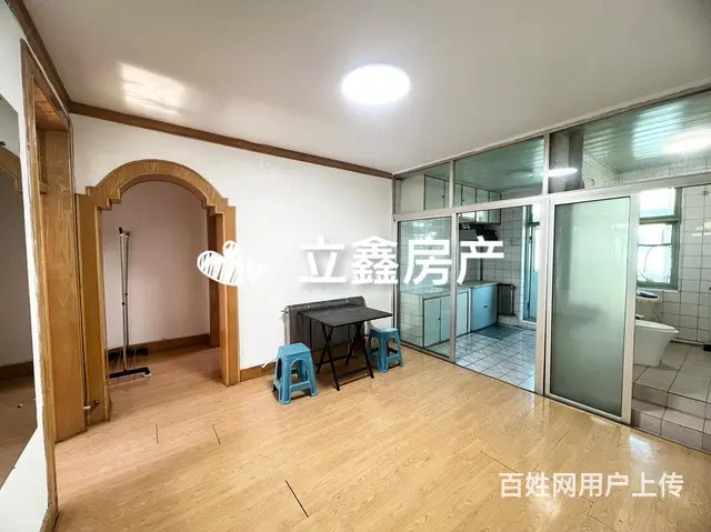 将军三街，一线河景，4楼2室，南北不把山，满五唯一，可贷款 - 图片 1