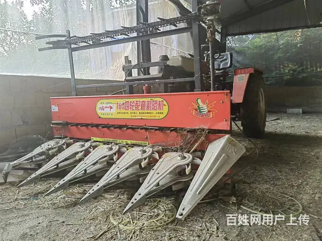 秸秆收割割台 - 图片