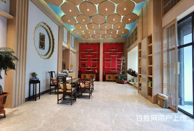上新群力门市 1至3层使用680米豪华会所，有停车位专业厨房 - 图片 1