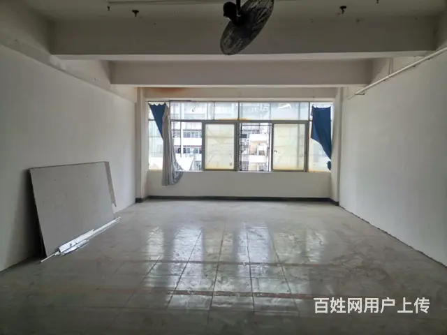 新香洲市中心6间70平仓库出租 - 图片 3