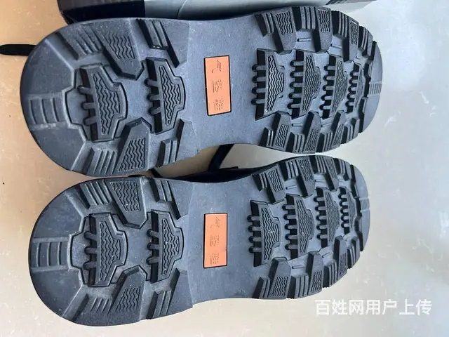一双9.5成新皮鞋 - 图片 2