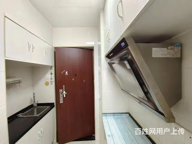 万家丽地铁口 一房一厅 干净整洁 家具齐全 带阳台 价格实惠 - 图片 3