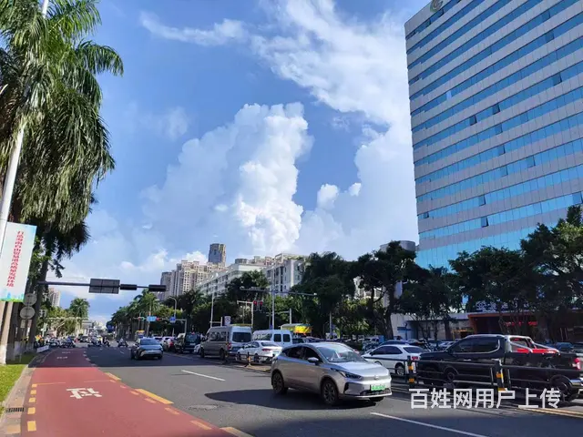 美兰区海府路十字路口整栋5000平商业楼低价急转 - 图片 1