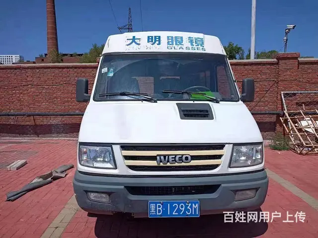 2012年落户、7座、柴油发动机、高配、中央空调 - 图片 1