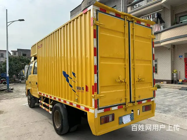 精品 2013年工程黄五十铃4K双排双轮3米3车厢 - 图片 4
