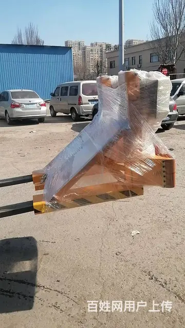 叉车抱桶器鹰嘴夹具吊具油桶车油桶搬运堆高车油桶吊夹 - 图片 9