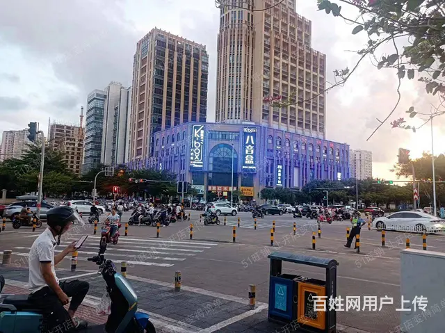 （51旺铺推荐）滨漄路金山小区70平餐饮店转让 - 图片 8