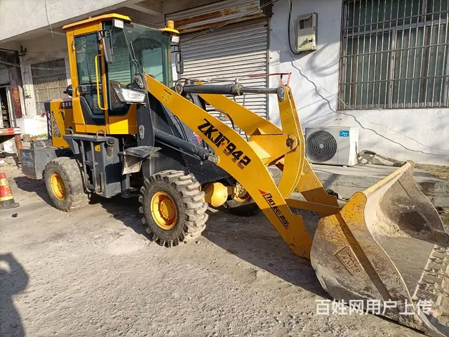 2021年底高臂942铲车卸载4.5米 - 图片 1