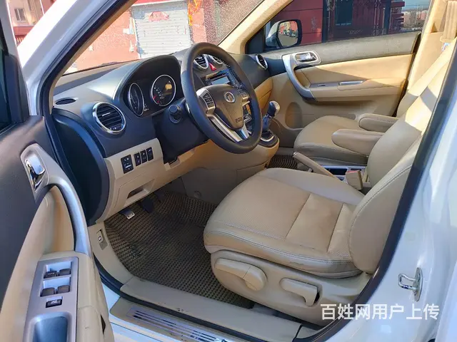 哈弗H6 2011款 2.0 手动 两驱都市版 - 图片 8
