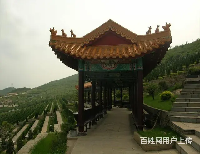 乌鲁木齐米泉市北郊公墓,免费接送看墓地的车电话 - 图片 1