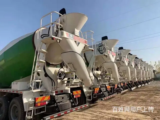 出售豪沃博歌搅拌车 国五轻量化拉14方340马力 - 图片 5