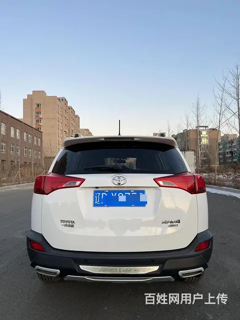 丰田RAV4 2015款 2.0 无级 四驱风尚版 - 图片 2