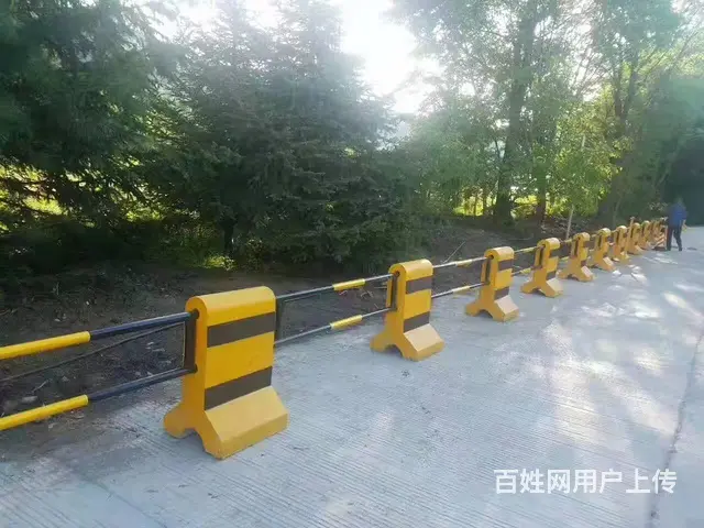 沈阳隔离墩厂家混凝土防撞墩里程碑百米桩警示柱批发 - 图片 6