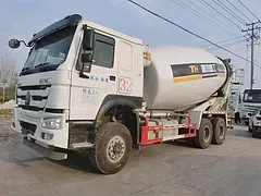 二手豪沃，德龙，欧曼，华菱混凝土搅拌车