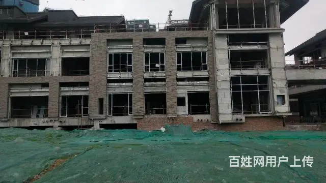 宜宾上江北恒大御景半岛门面 - 图片
