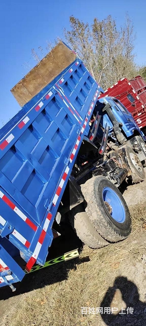 新乡14年5.6米奥驰2000后翻自卸 急售