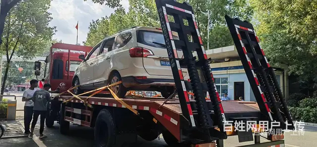 东风小三轴玉柴245马力  挖掘机拖车  拖20吨挖车平板车 - 图片 4