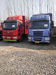 17年二手解放6.8米高栏载货车 180马力 国五