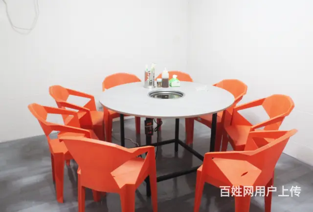 急转刚装拐角处火锅店--可经营夜宵 - 图片 4