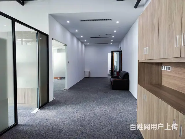 白菜价 拱北仁恒滨海中心 顶豪办公 300㎡ 单价115急租 - 图片 5