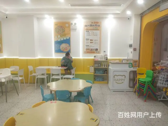 （51旺铺推荐）琼山高登西路高兴里72平餐饮店转让 - 图片 4