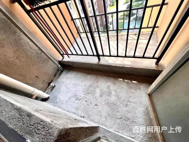 中鼎华城三室一厅一卫安全过户房东急出 - 图片 7