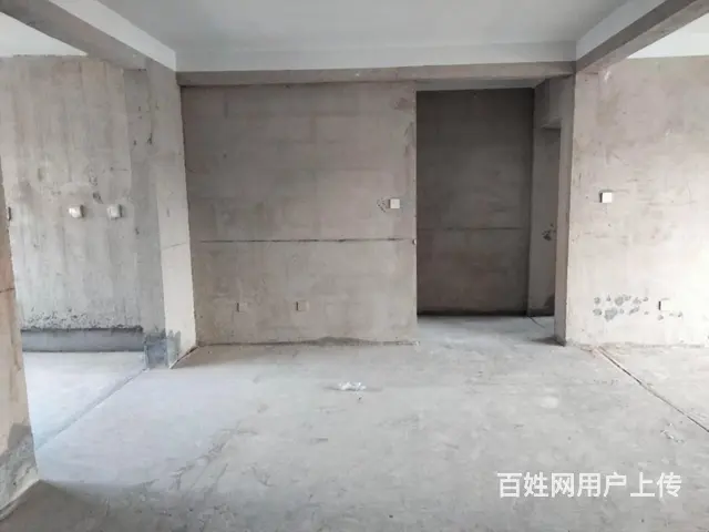 凤栖台洋房146平  四室 带车位  138万  可议 - 图片 10