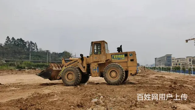 百色挖掘机培训班随到随学火热招生中 - 图片 8