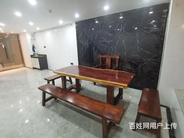 房东直租，泉州东海泰禾广场写字楼精装出租，面积100平 - 图片 1