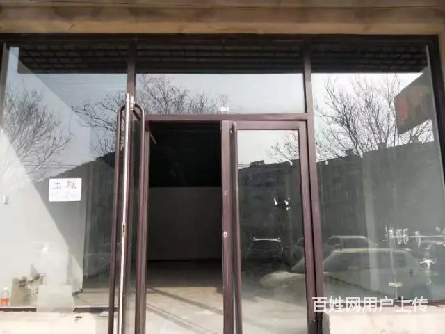 出租鹏程新希望二期西门铁路那条街上门市 - 图片 2