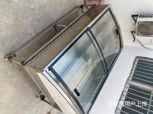 三层阶梯式菜品展示柜 可冷冻可冷藏 台式 - 图片 1