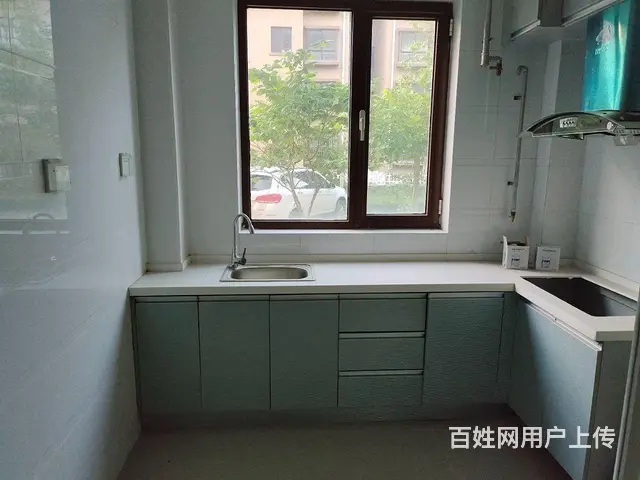 乳山银滩闻涛美域二手房1楼带花园 - 图片 4