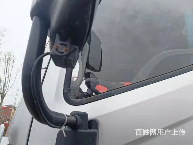 出售二手6.8米高栏欧曼欧航国六排放245马力 - 图片 3