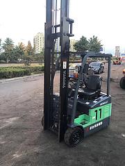 二手电动叉车 丰田1.5吨三支点可原地转弯二手叉车