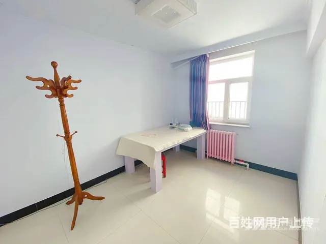十二中都林二小 步梯四楼 大三居客厅开间5米多 獨家房源 - 图片 4
